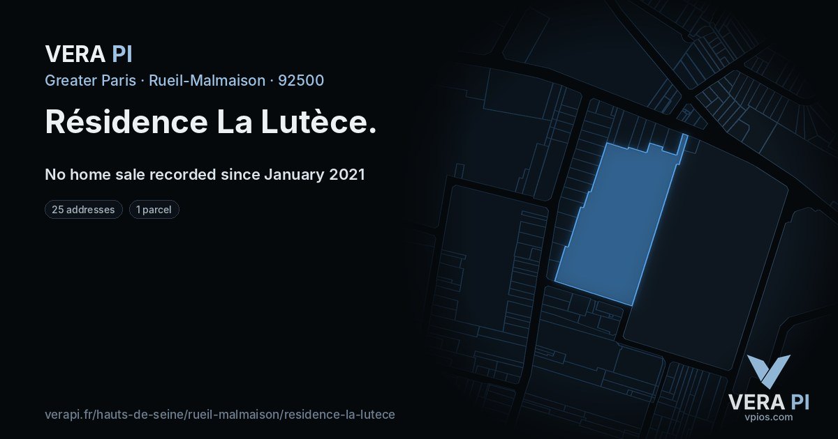 Résidence La Lutèce, Rueil-Malmaison at night – every parcel coloured by the prices around it, the street's own parcels lit