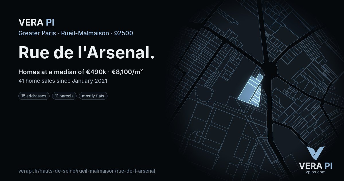 Rue de l'Arsenal, Rueil-Malmaison at night – every parcel coloured by the prices around it, the street's own parcels lit