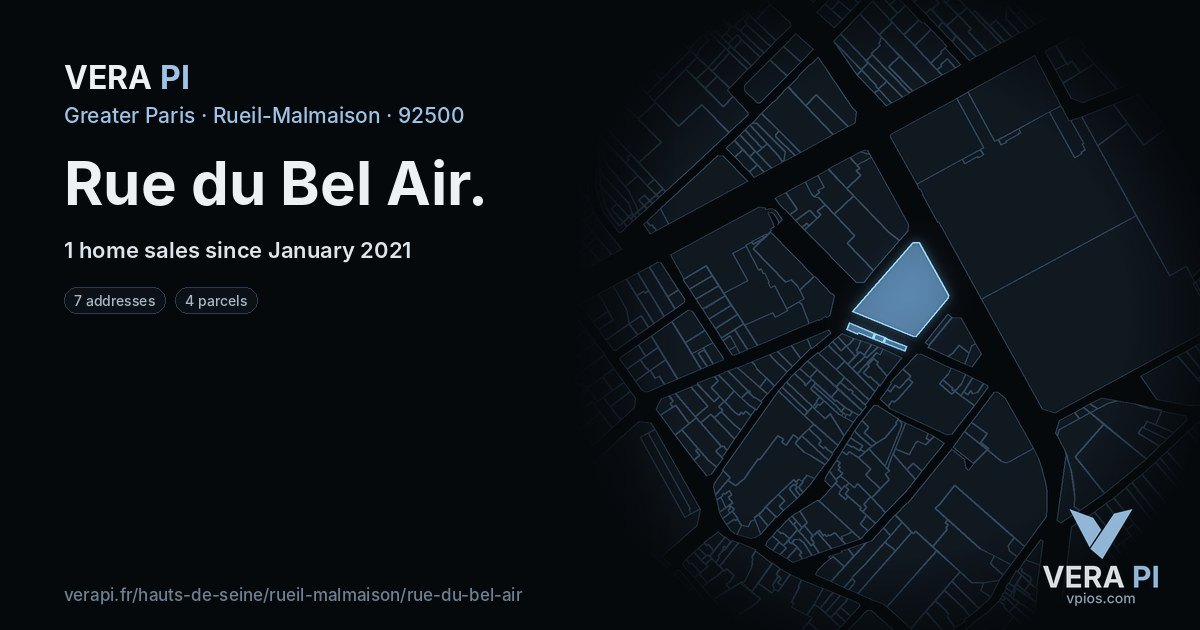 Rue du Bel Air, Rueil-Malmaison at night – every parcel coloured by the prices around it, the street's own parcels lit