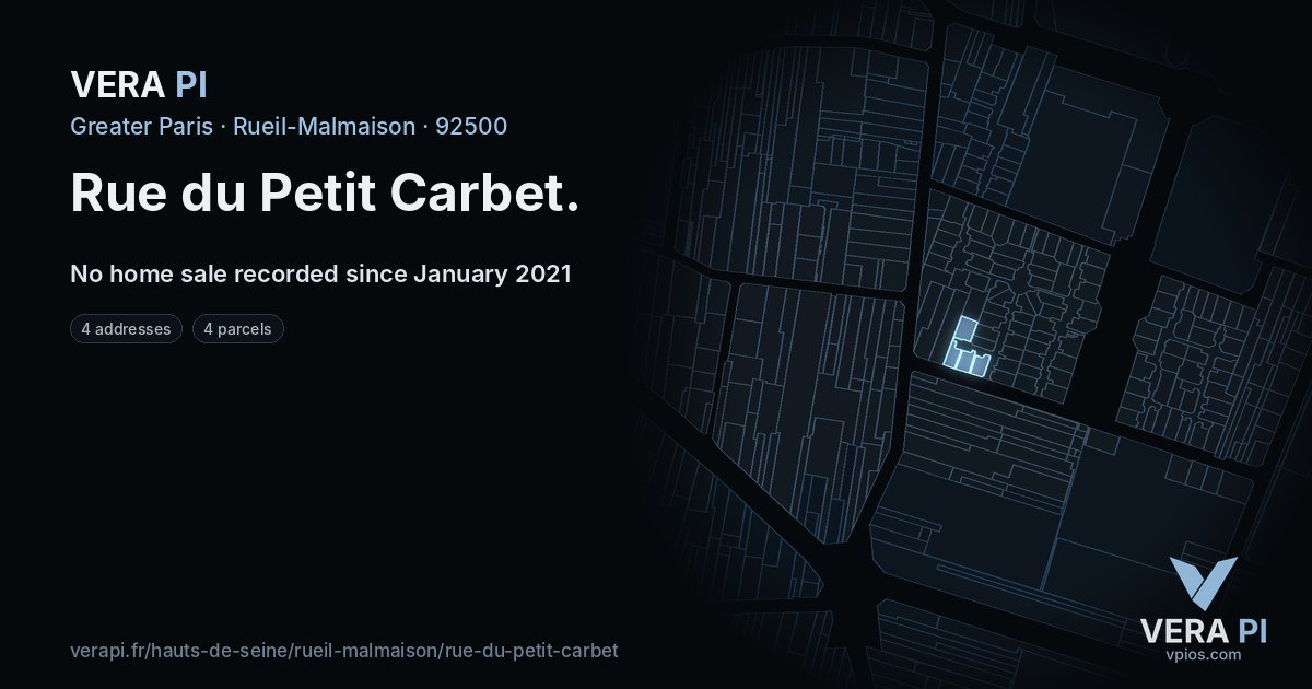Rue du Petit Carbet, Rueil-Malmaison at night – every parcel coloured by the prices around it, the street's own parcels lit
