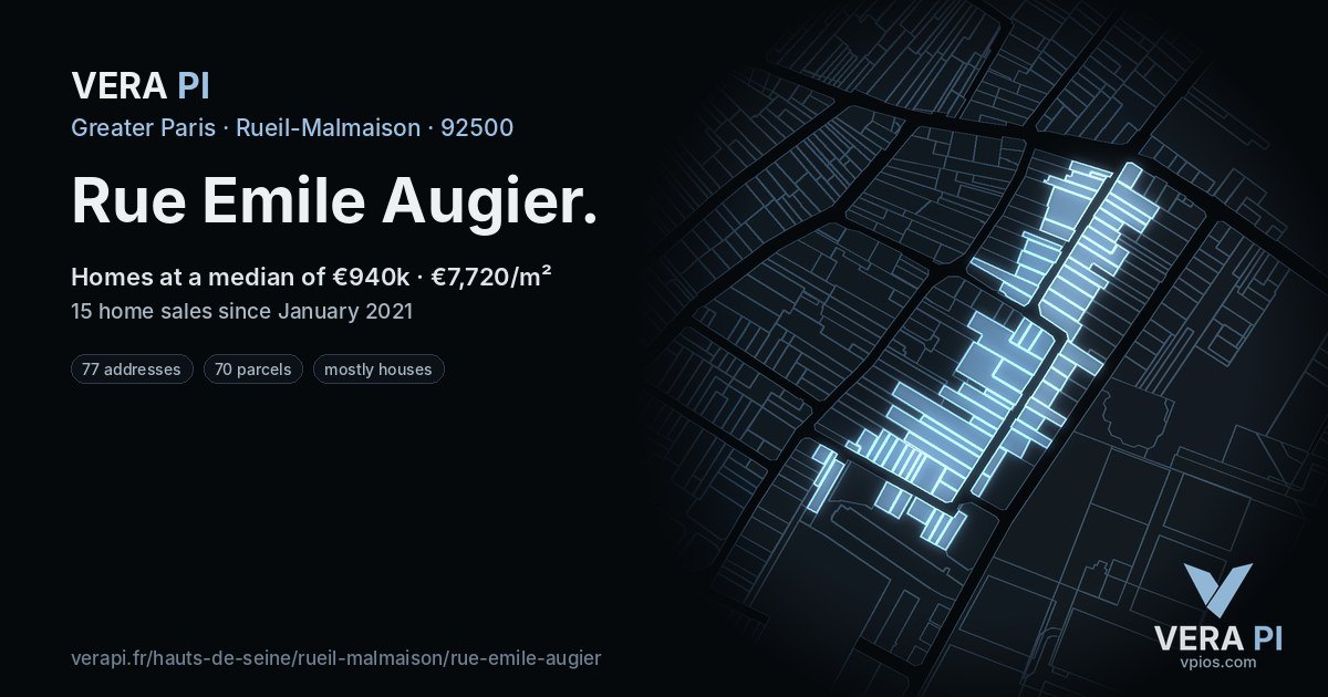 Rue Emile Augier, Rueil-Malmaison at night – every parcel coloured by the prices around it, the street's own parcels lit