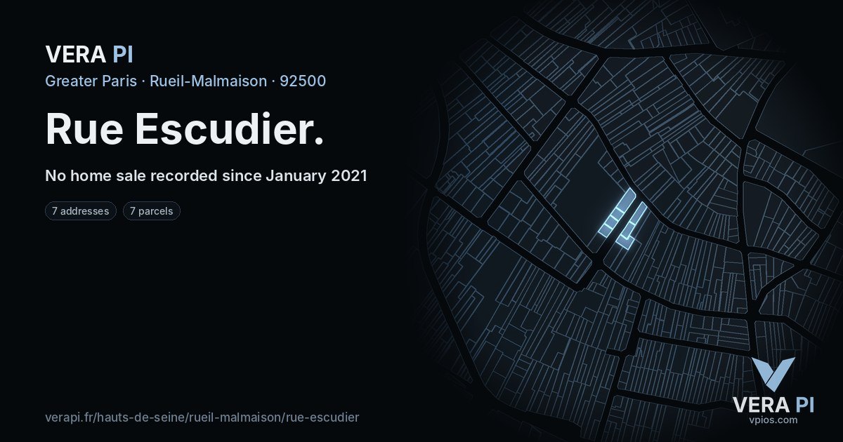 Rue Escudier, Rueil-Malmaison at night – every parcel coloured by the prices around it, the street's own parcels lit