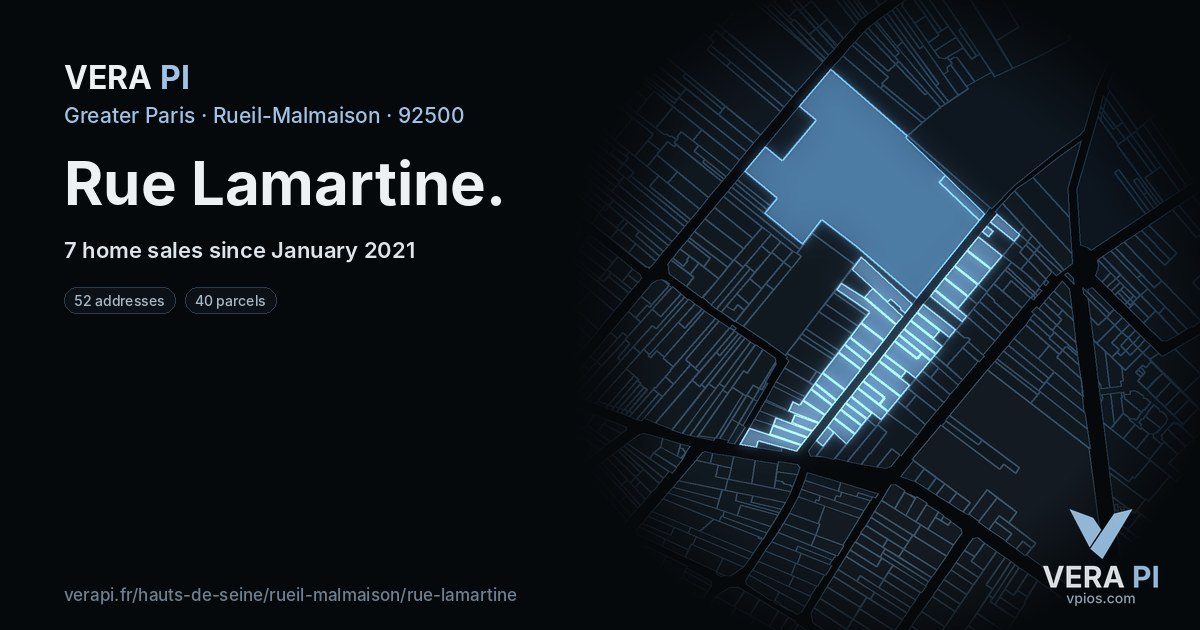 Rue Lamartine, Rueil-Malmaison at night – every parcel coloured by the prices around it, the street's own parcels lit