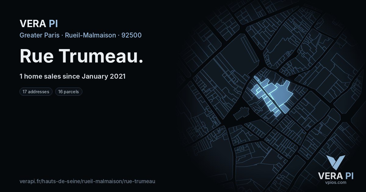Rue Trumeau, Rueil-Malmaison at night – every parcel coloured by the prices around it, the street's own parcels lit