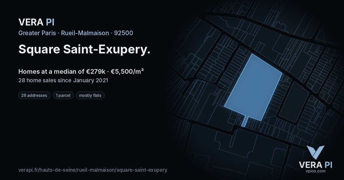 Square Saint-Exupery, Rueil-Malmaison at night – every parcel coloured by the prices around it, the street's own parcels lit