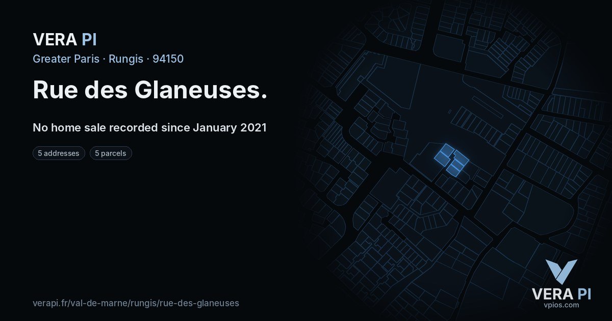 Rue des Glaneuses, Rungis at night – every parcel coloured by the prices around it, the street's own parcels lit
