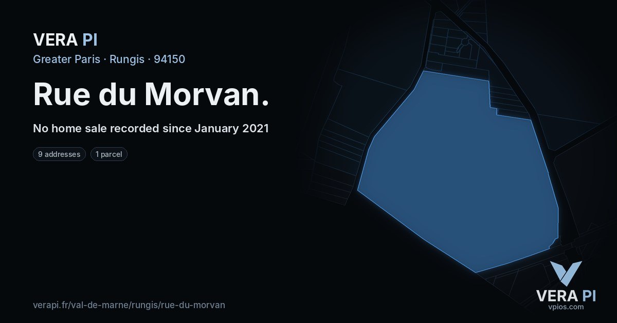 Rue du Morvan, Rungis at night – every parcel coloured by the prices around it, the street's own parcels lit
