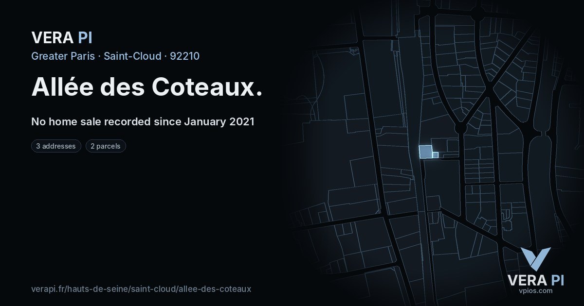 Allée des Coteaux, Saint-Cloud at night – every parcel coloured by the prices around it, the street's own parcels lit