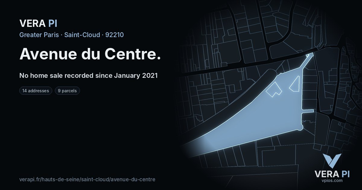 Avenue du Centre, Saint-Cloud at night – every parcel coloured by the prices around it, the street's own parcels lit