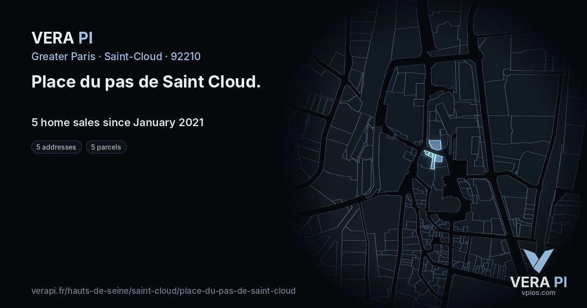 Place du pas de Saint Cloud, Saint-Cloud at night – every parcel coloured by the prices around it, the street's own parcels lit