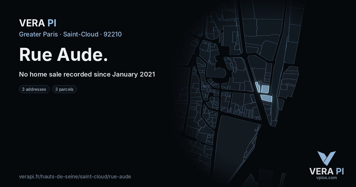 Rue Aude, Saint-Cloud at night – every parcel coloured by the prices around it, the street's own parcels lit