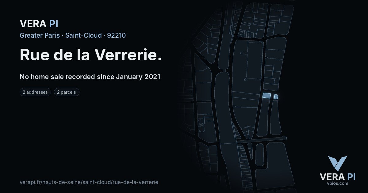 Rue de la Verrerie, Saint-Cloud at night – every parcel coloured by the prices around it, the street's own parcels lit