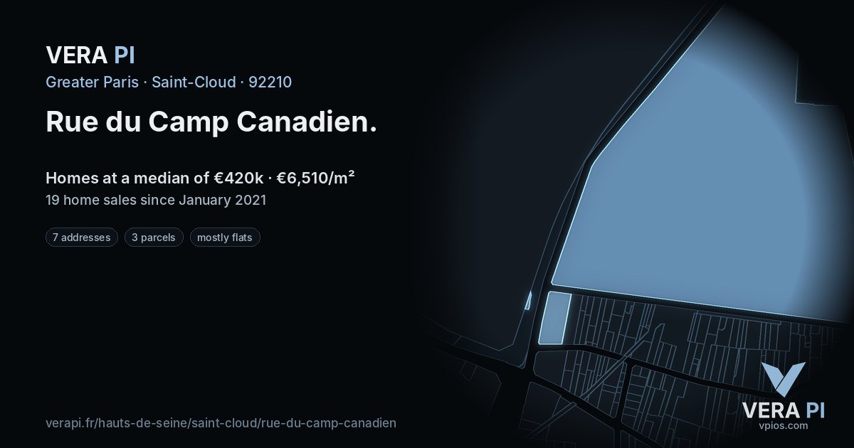 Rue du Camp Canadien, Saint-Cloud at night – every parcel coloured by the prices around it, the street's own parcels lit