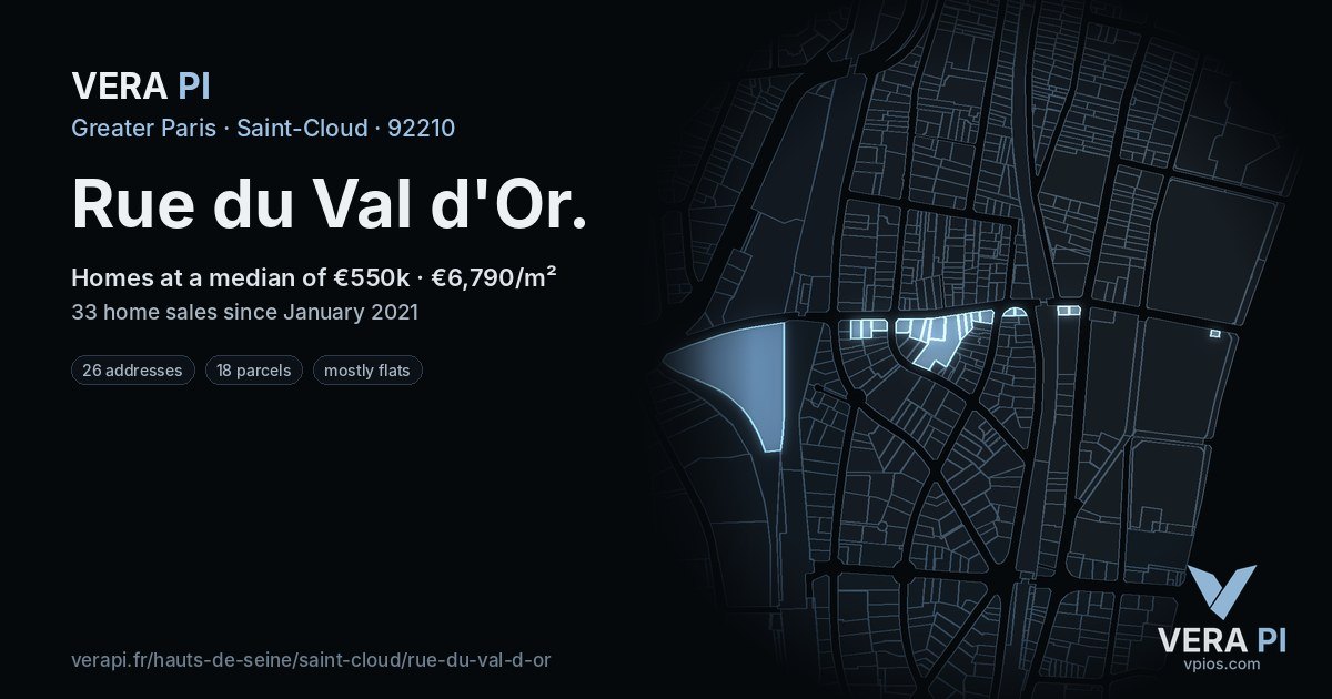 Rue du Val d'Or, Saint-Cloud at night – every parcel coloured by the prices around it, the street's own parcels lit