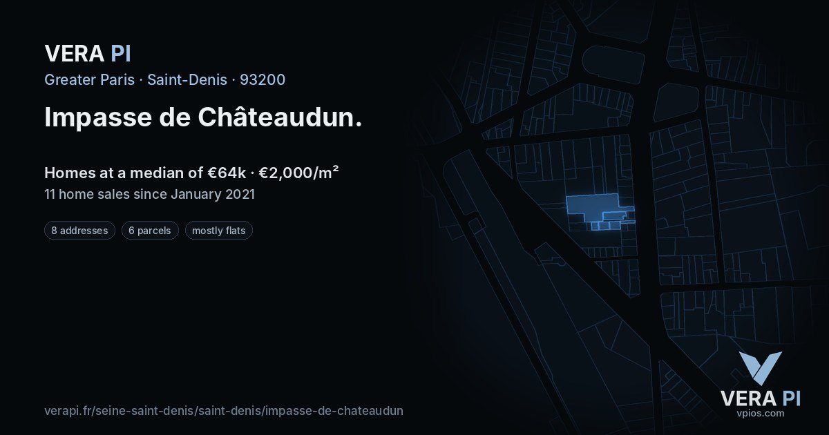 Impasse de Châteaudun, Saint-Denis at night – every parcel coloured by the prices around it, the street's own parcels lit