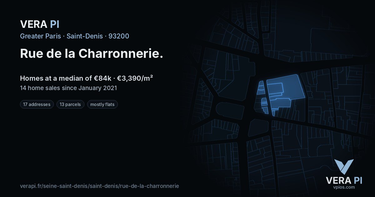 Rue de la Charronnerie, Saint-Denis at night – every parcel coloured by the prices around it, the street's own parcels lit