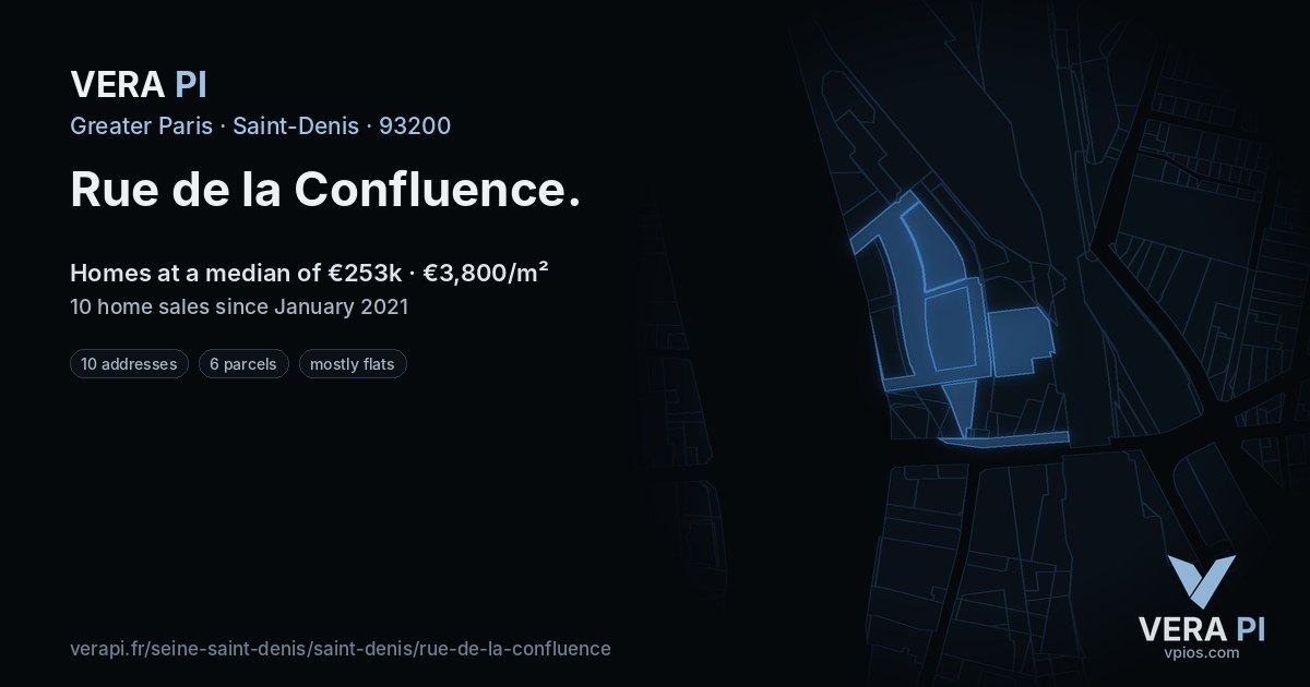 Rue de la Confluence, Saint-Denis at night – every parcel coloured by the prices around it, the street's own parcels lit