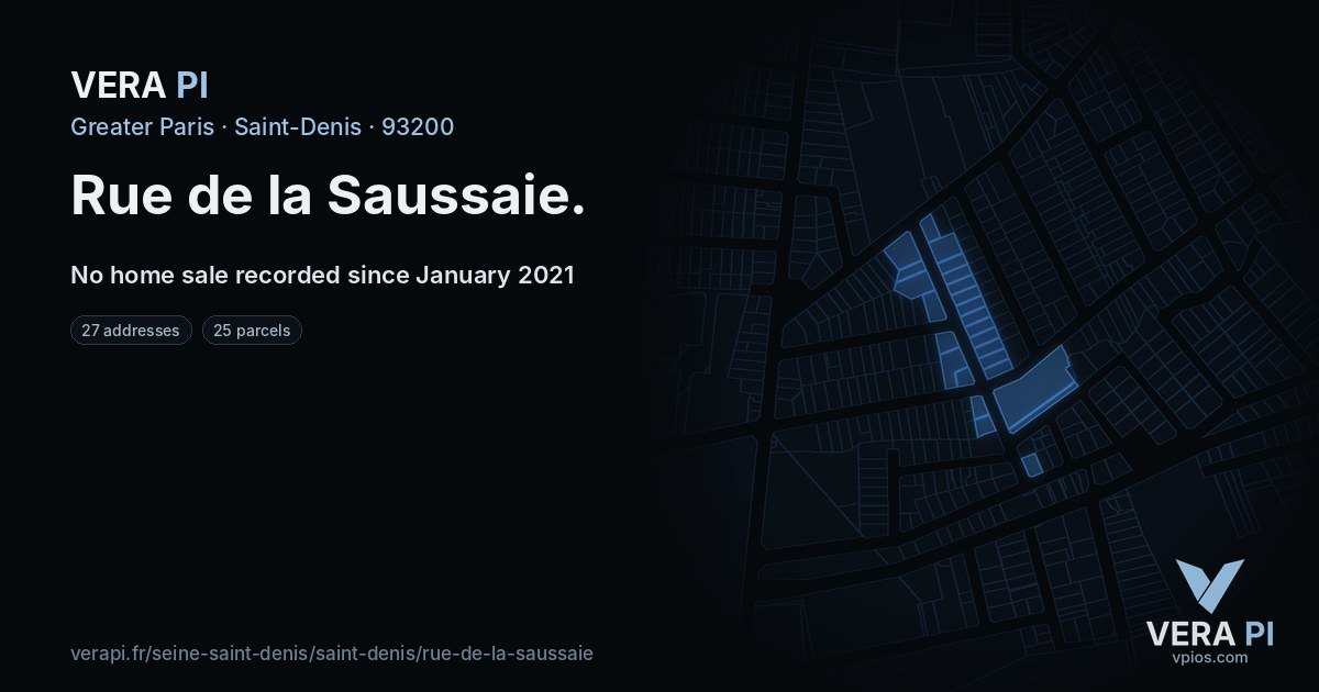 Rue de la Saussaie, Saint-Denis at night – every parcel coloured by the prices around it, the street's own parcels lit