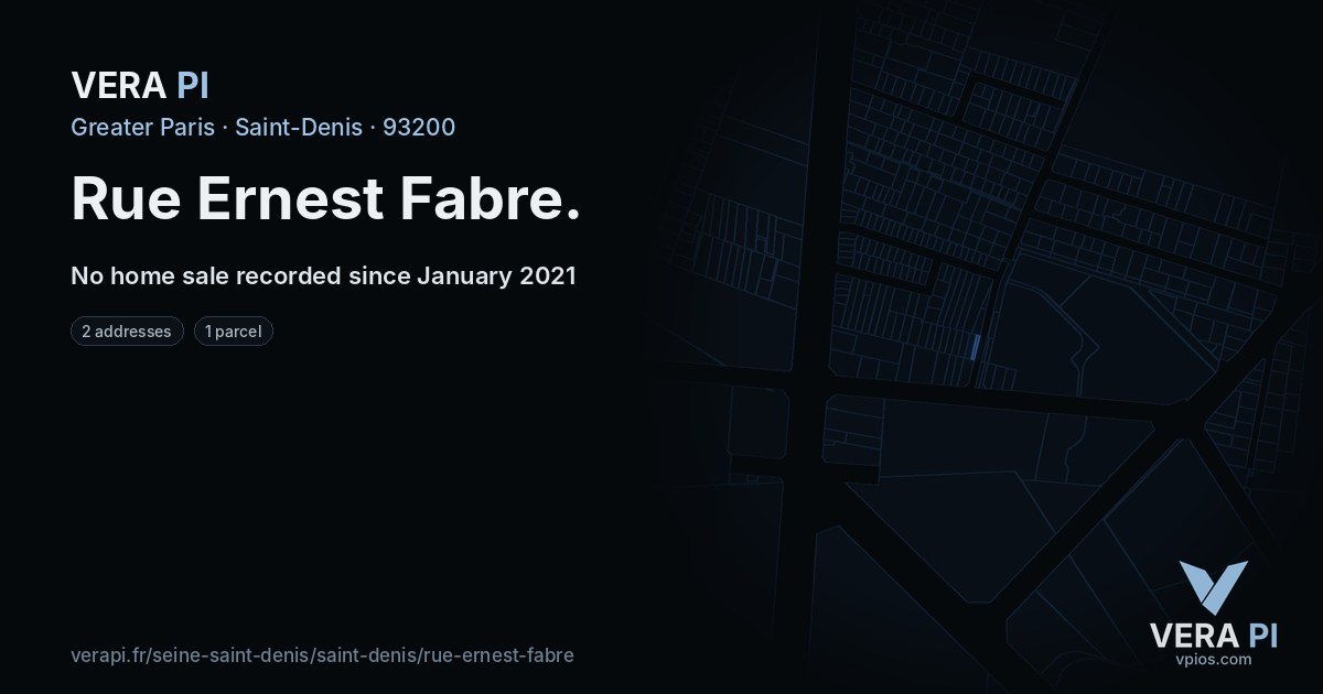 Rue Ernest Fabre, Saint-Denis at night – every parcel coloured by the prices around it, the street's own parcels lit