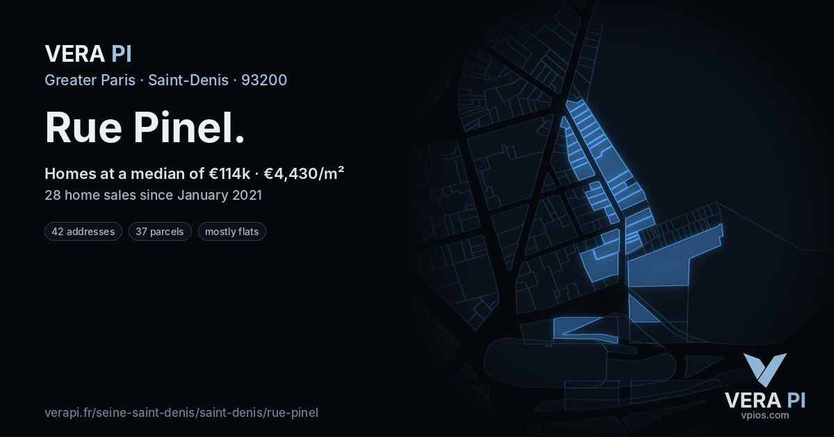 Rue Pinel, Saint-Denis at night – every parcel coloured by the prices around it, the street's own parcels lit