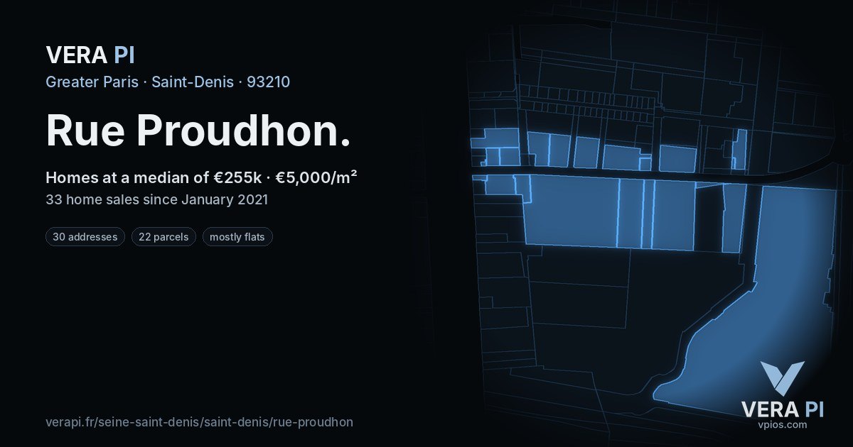 Rue Proudhon, Saint-Denis at night – every parcel coloured by the prices around it, the street's own parcels lit