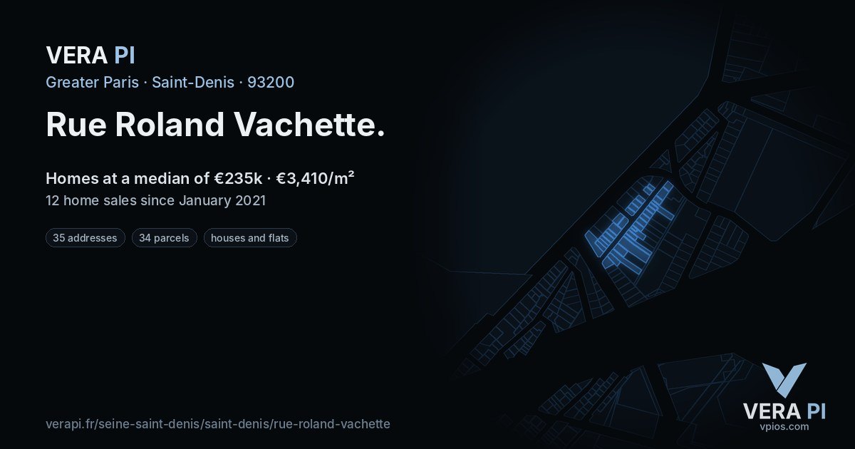 Rue Roland Vachette, Saint-Denis at night – every parcel coloured by the prices around it, the street's own parcels lit