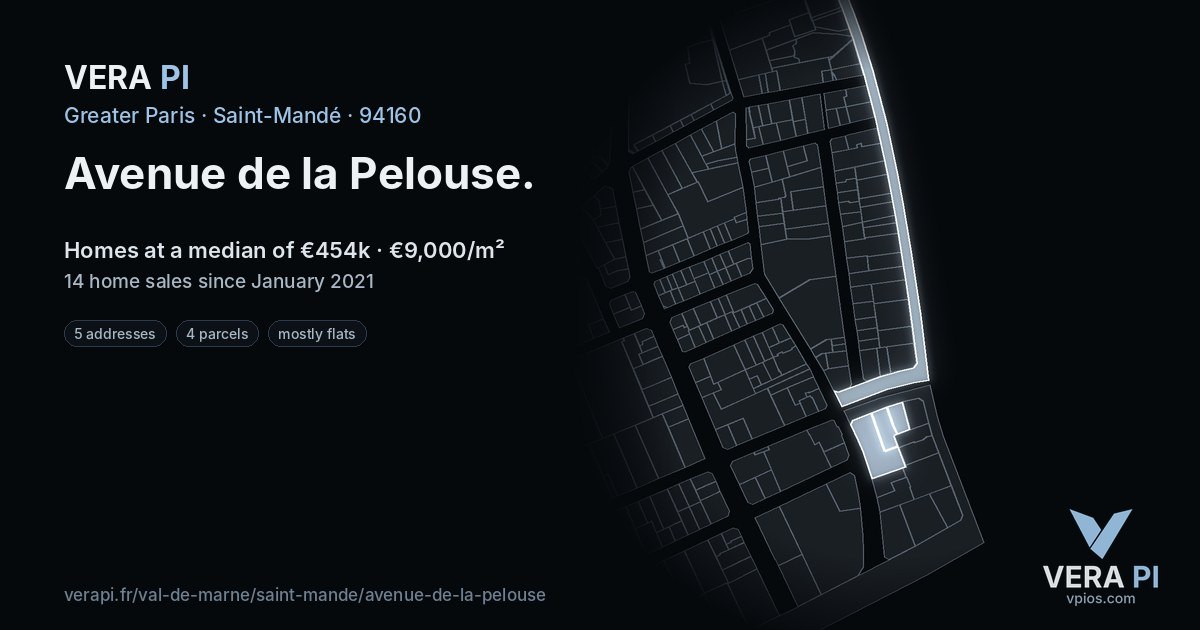 Avenue de la Pelouse, Saint-Mandé at night – every parcel coloured by the prices around it, the street's own parcels lit
