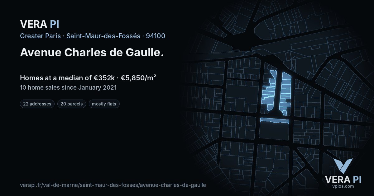 Avenue Charles de Gaulle, Saint-Maur-des-Fossés at night – every parcel coloured by the prices around it, the street's own parcels lit