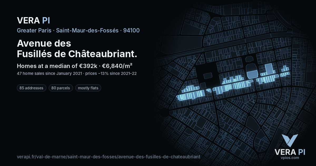 Avenue des Fusillés de Châteaubriant, Saint-Maur-des-Fossés at night – every parcel coloured by the prices around it, the street's own parcels lit