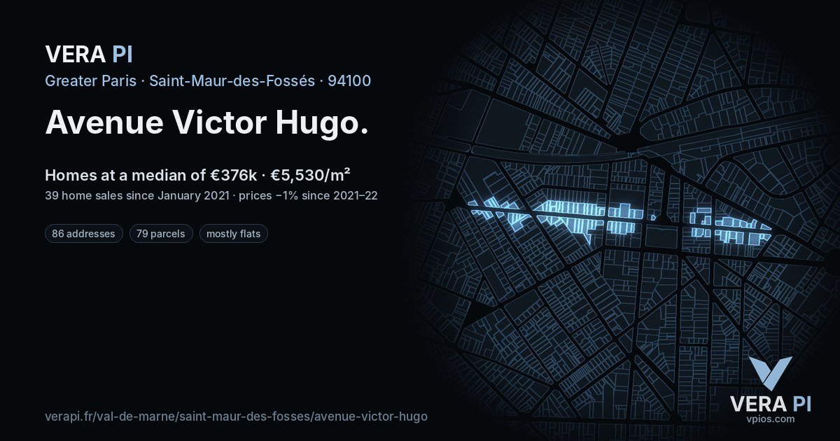 Avenue Victor Hugo, Saint-Maur-des-Fossés at night – every parcel coloured by the prices around it, the street's own parcels lit