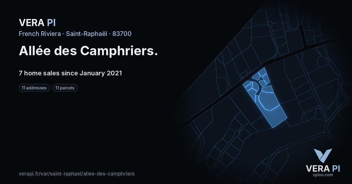 Allée des Camphriers, Saint-Raphaël at night – every parcel coloured by the prices around it, the street's own parcels lit