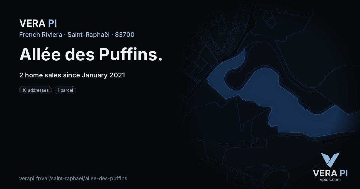 Allée des Puffins, Saint-Raphaël at night – every parcel coloured by the prices around it, the street's own parcels lit