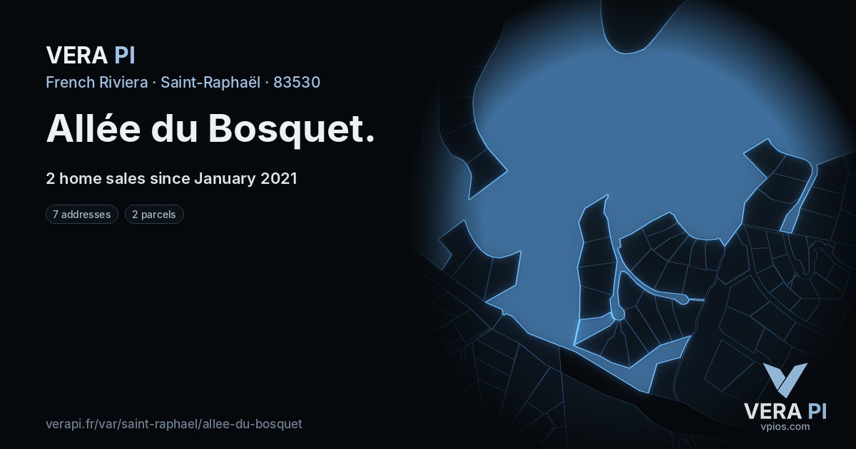 Allée du Bosquet, Saint-Raphaël at night – every parcel coloured by the prices around it, the street's own parcels lit