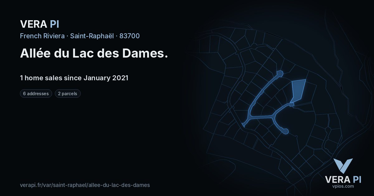 Allée du Lac des Dames, Saint-Raphaël at night – every parcel coloured by the prices around it, the street's own parcels lit
