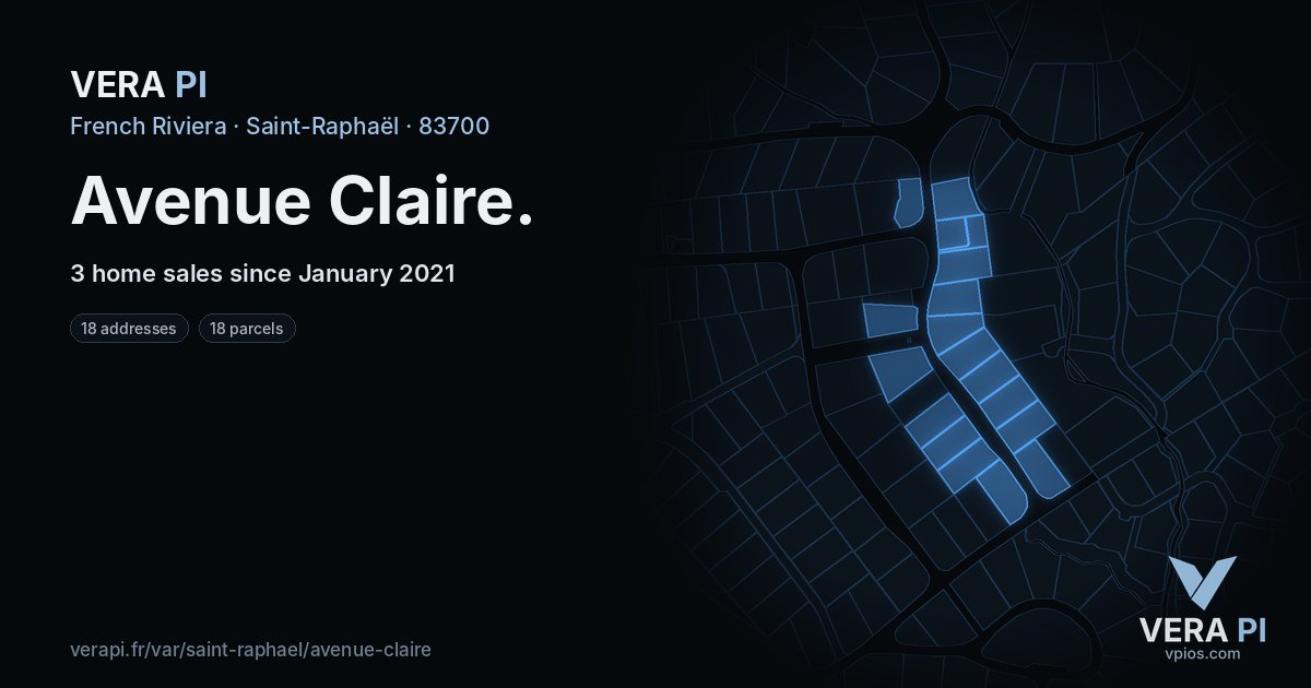Avenue Claire, Saint-Raphaël at night – every parcel coloured by the prices around it, the street's own parcels lit