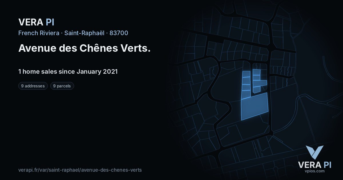 Avenue des Chênes Verts, Saint-Raphaël at night – every parcel coloured by the prices around it, the street's own parcels lit