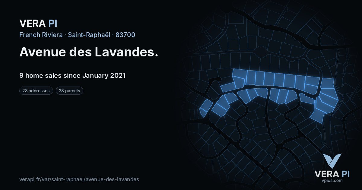 Avenue des Lavandes, Saint-Raphaël at night – every parcel coloured by the prices around it, the street's own parcels lit