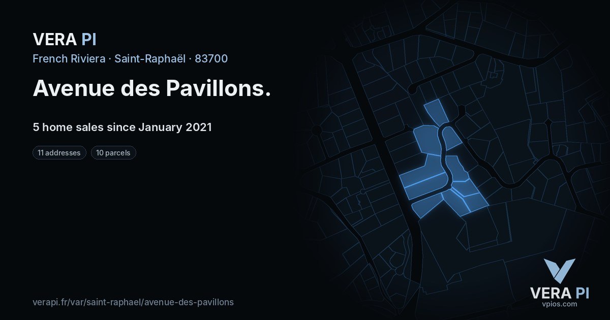 Avenue des Pavillons, Saint-Raphaël at night – every parcel coloured by the prices around it, the street's own parcels lit