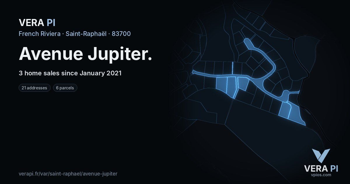Avenue Jupiter, Saint-Raphaël at night – every parcel coloured by the prices around it, the street's own parcels lit