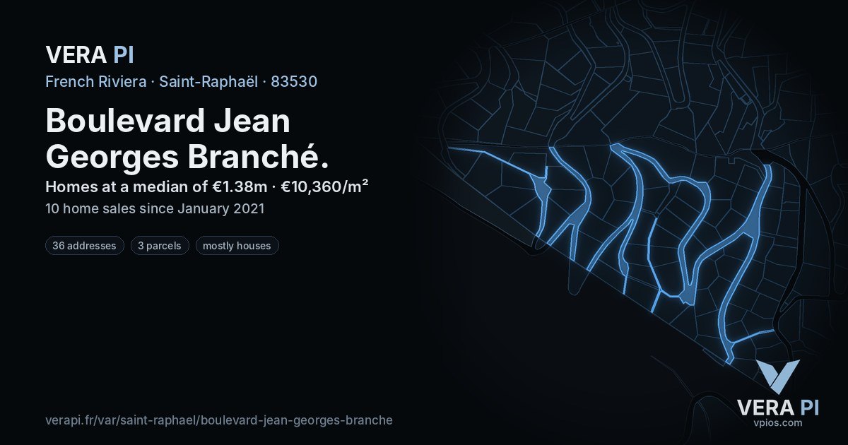 Boulevard Jean Georges Branché, Saint-Raphaël at night – every parcel coloured by the prices around it, the street's own parcels lit