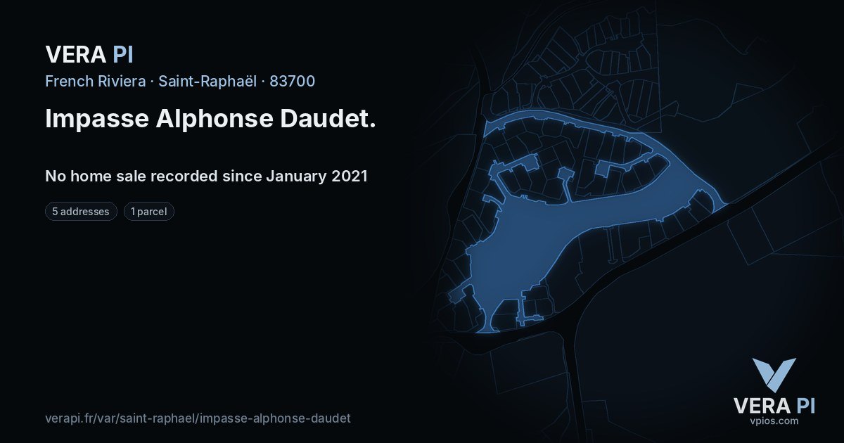 Impasse Alphonse Daudet, Saint-Raphaël at night – every parcel coloured by the prices around it, the street's own parcels lit