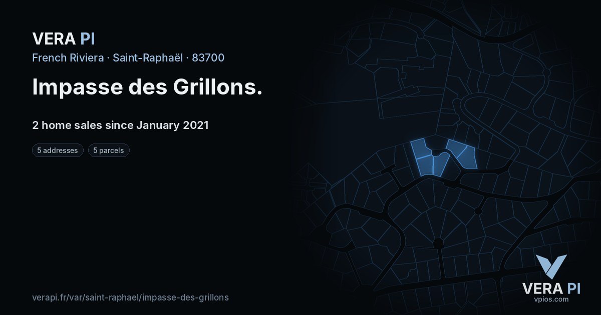 Impasse des Grillons, Saint-Raphaël at night – every parcel coloured by the prices around it, the street's own parcels lit