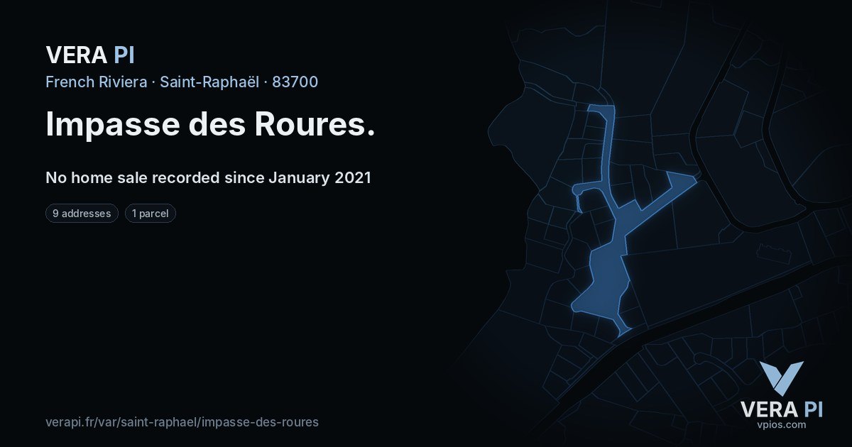 Impasse des Roures, Saint-Raphaël at night – every parcel coloured by the prices around it, the street's own parcels lit