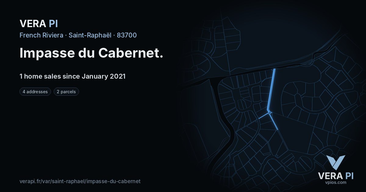 Impasse du Cabernet, Saint-Raphaël at night – every parcel coloured by the prices around it, the street's own parcels lit