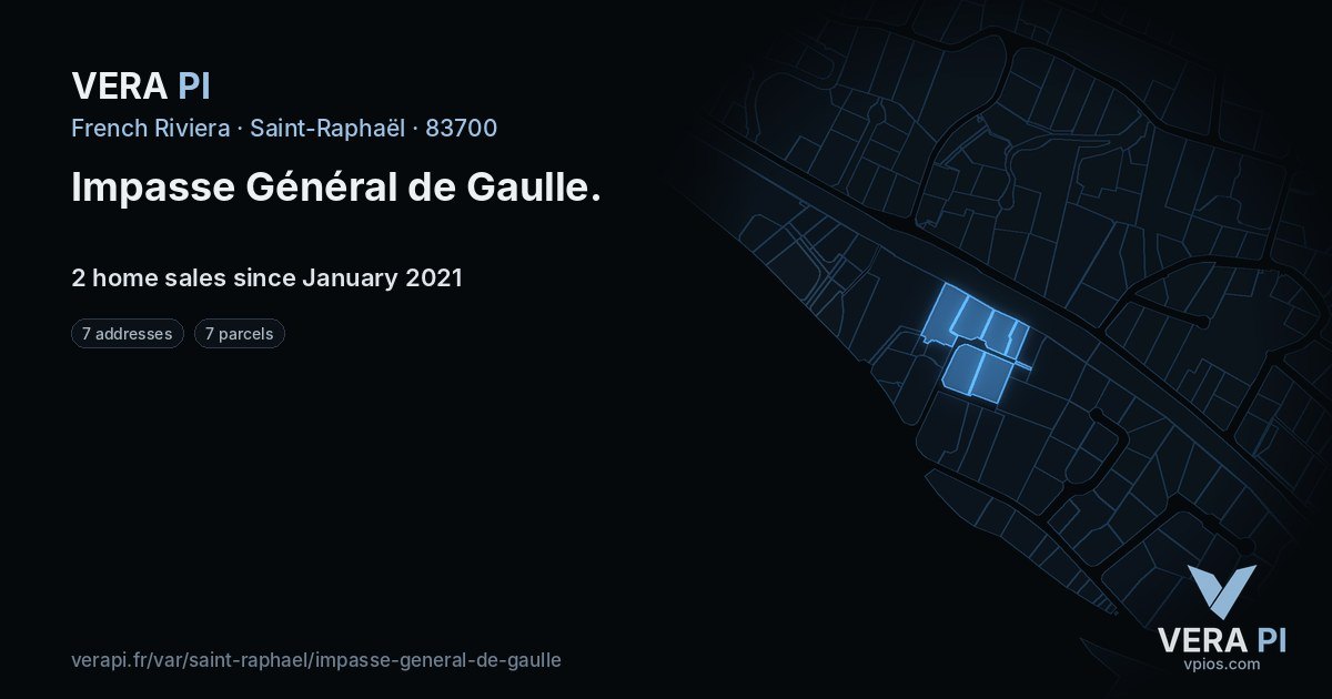 Impasse Général de Gaulle, Saint-Raphaël at night – every parcel coloured by the prices around it, the street's own parcels lit