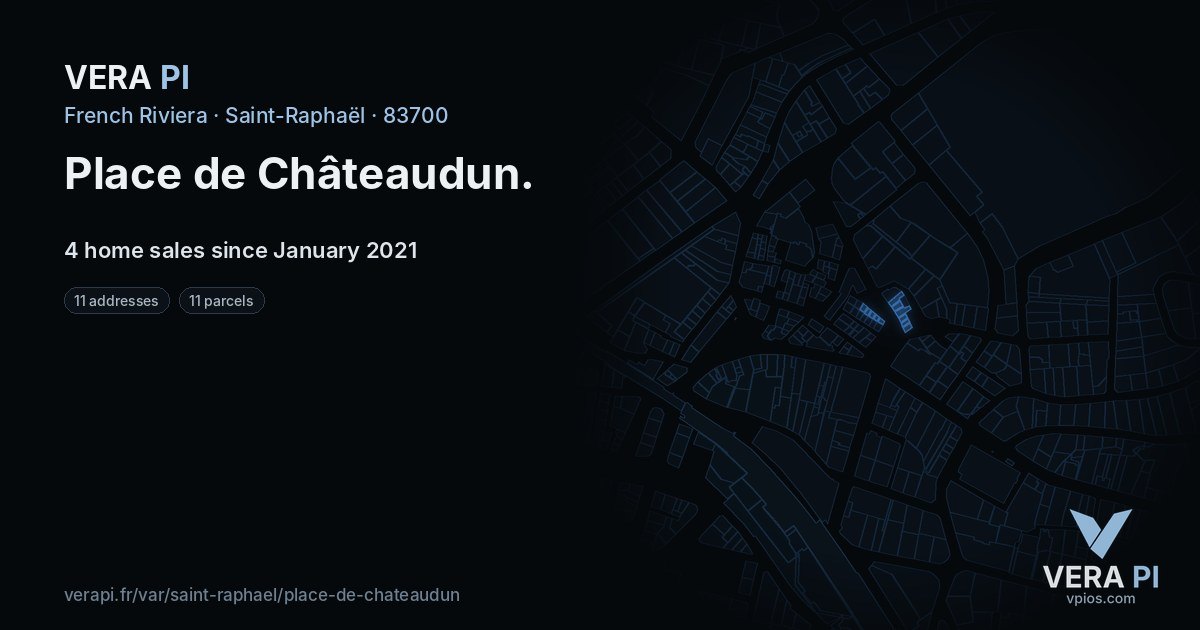 Place de Châteaudun, Saint-Raphaël at night – every parcel coloured by the prices around it, the street's own parcels lit