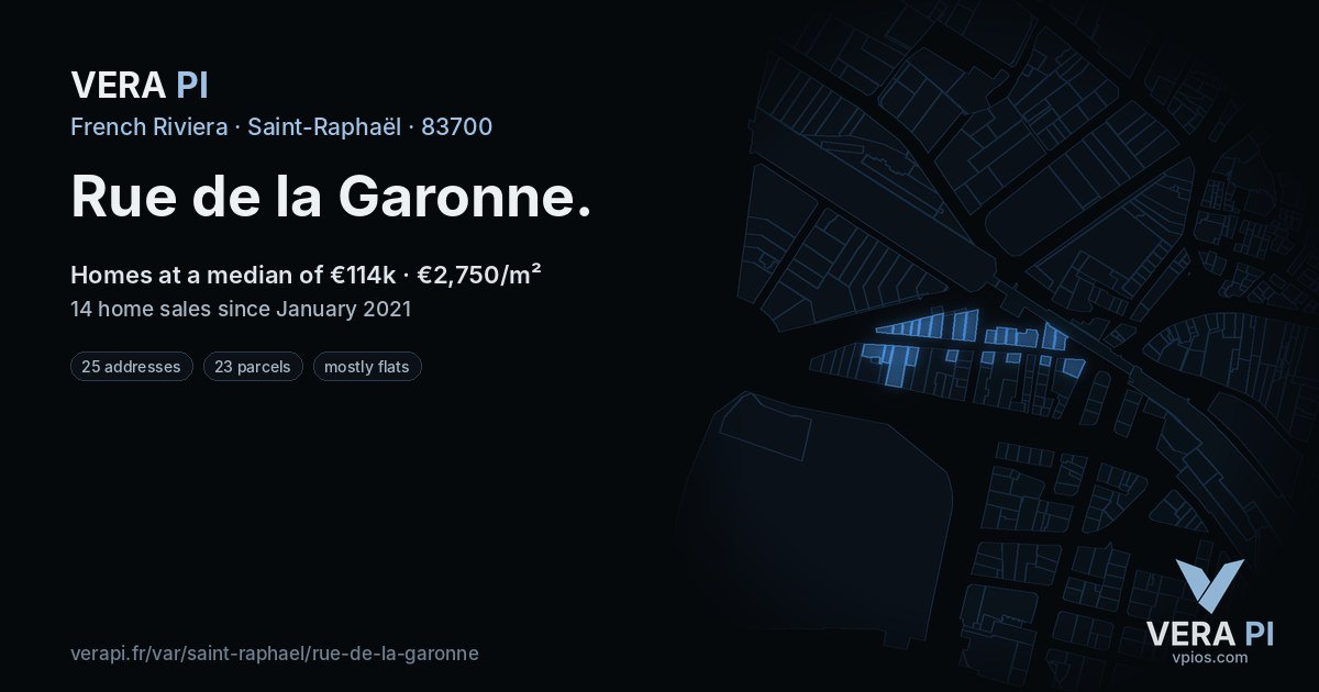 Rue de la Garonne, Saint-Raphaël at night – every parcel coloured by the prices around it, the street's own parcels lit