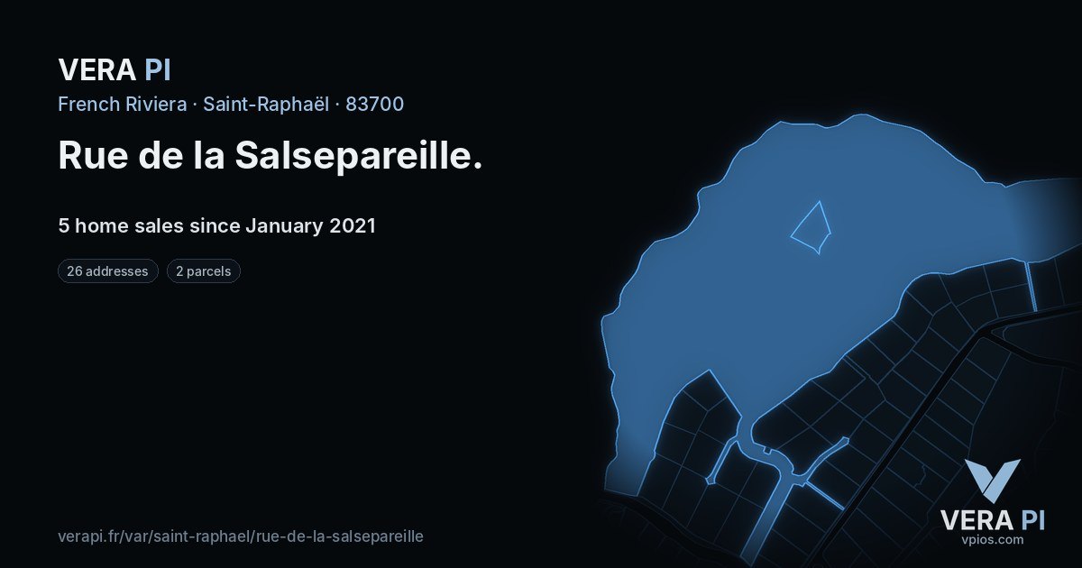 Rue de la Salsepareille, Saint-Raphaël at night – every parcel coloured by the prices around it, the street's own parcels lit