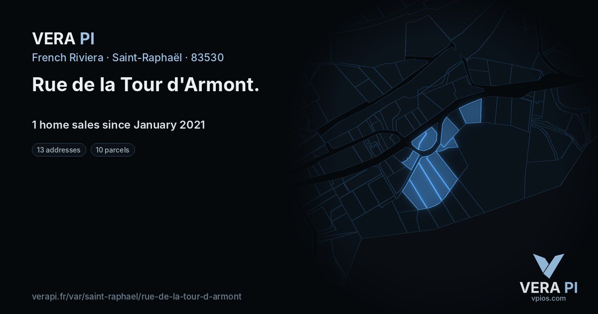 Rue de la Tour d'Armont, Saint-Raphaël at night – every parcel coloured by the prices around it, the street's own parcels lit