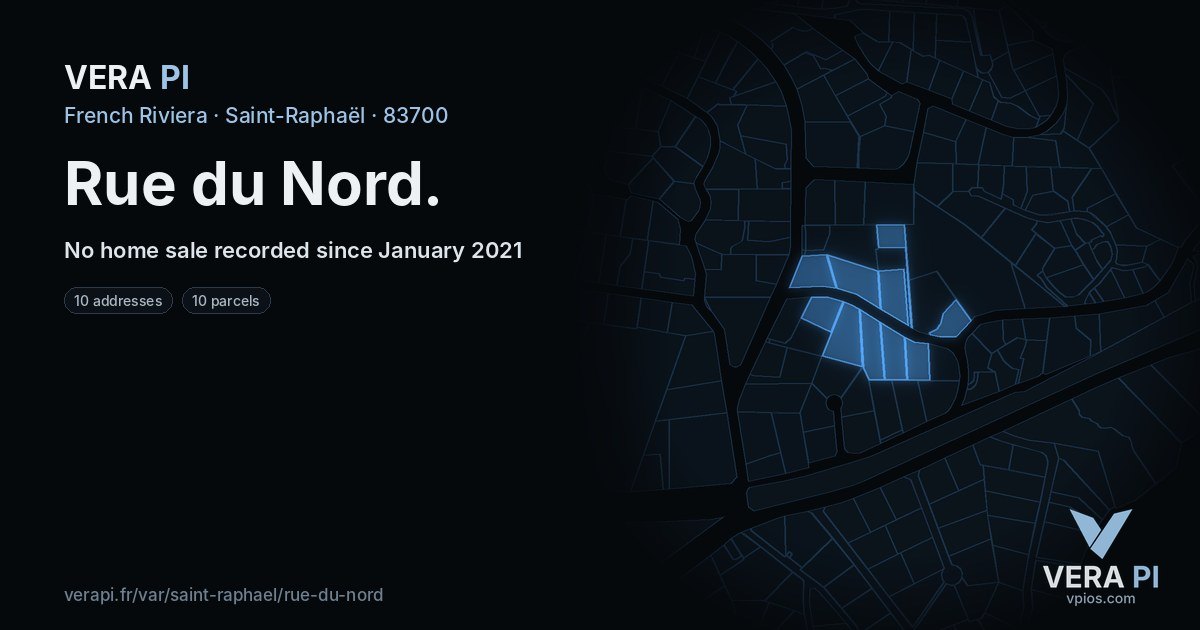 Rue du Nord, Saint-Raphaël at night – every parcel coloured by the prices around it, the street's own parcels lit
